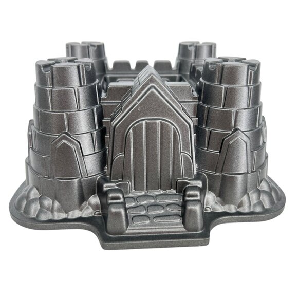 Nordic Ware Castle Bundt Cake Pan 10-Cup Made In USA - Picture 1 of 11